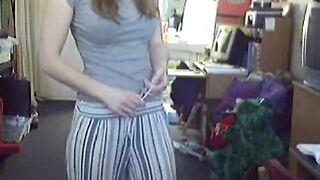 Gorgeous babe bares all on her webcam.