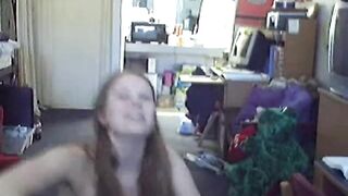 Gorgeous babe bares all on her webcam.