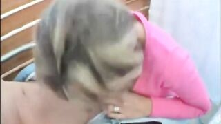 Deutscher Amateur -Cumshot am Balken