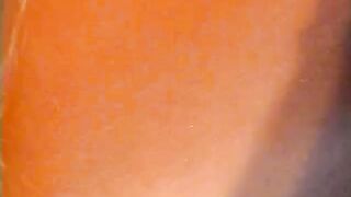 Russian Amateur Fists Herself on Webcam