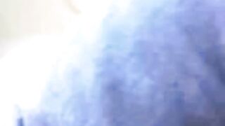 Arab Babe in Baju Kurung Gives Blowjob