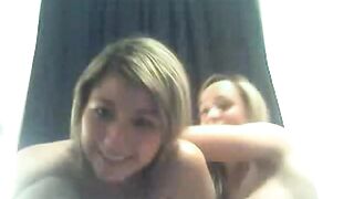 Two Blondes' Amateur Webcam Show