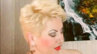 Posh's Tight Anal Show