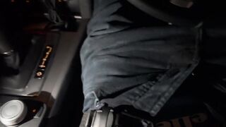 Public Handjob Leads to Big Cumshot in the Middle of the Road