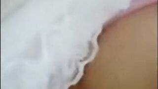 Yukeneko 1: Japanese Amateur with Sensitive Nipples