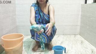 stepmom lets stepson fuck her while cleaning the clothes