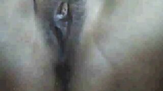 Nelly: Asian MILF Webcam Show