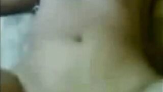 Tante Semok: Amateur Asian Babe from Indonesia