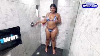 Big ass stepmom has unexpected hot sex in the bathroom and secretly gives a deep blowjob