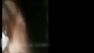 Chinese Amateur Couple's Quickie in Car