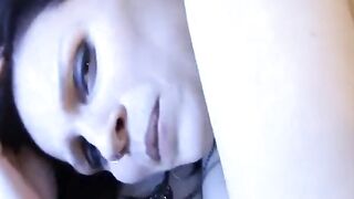 Deutsche Schlampe bekommt eine Ladung in den Mund