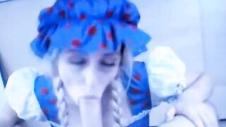 Svensk MILF Ger Deep Throat Avsugning på webbkamera