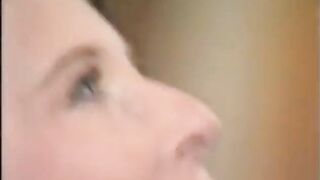 Jenny smakar kuk för sina svenska fans